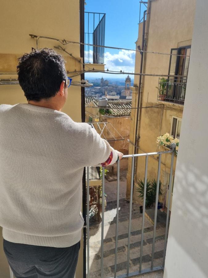 La Scalinata Home Apartment カルタジローネ エクステリア 写真